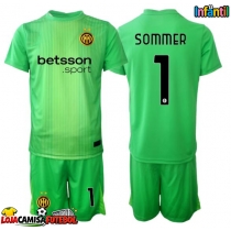 Camisa de Futebol Inter Milan Yann Sommer #1 Goleiro Equipamento Alternativo Infantil 2025-26 Manga Curta (+ Calças curtas)